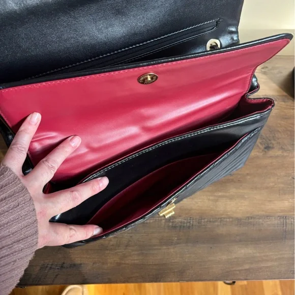 Black quilted crossbody bag, new - Picture 5 of 7